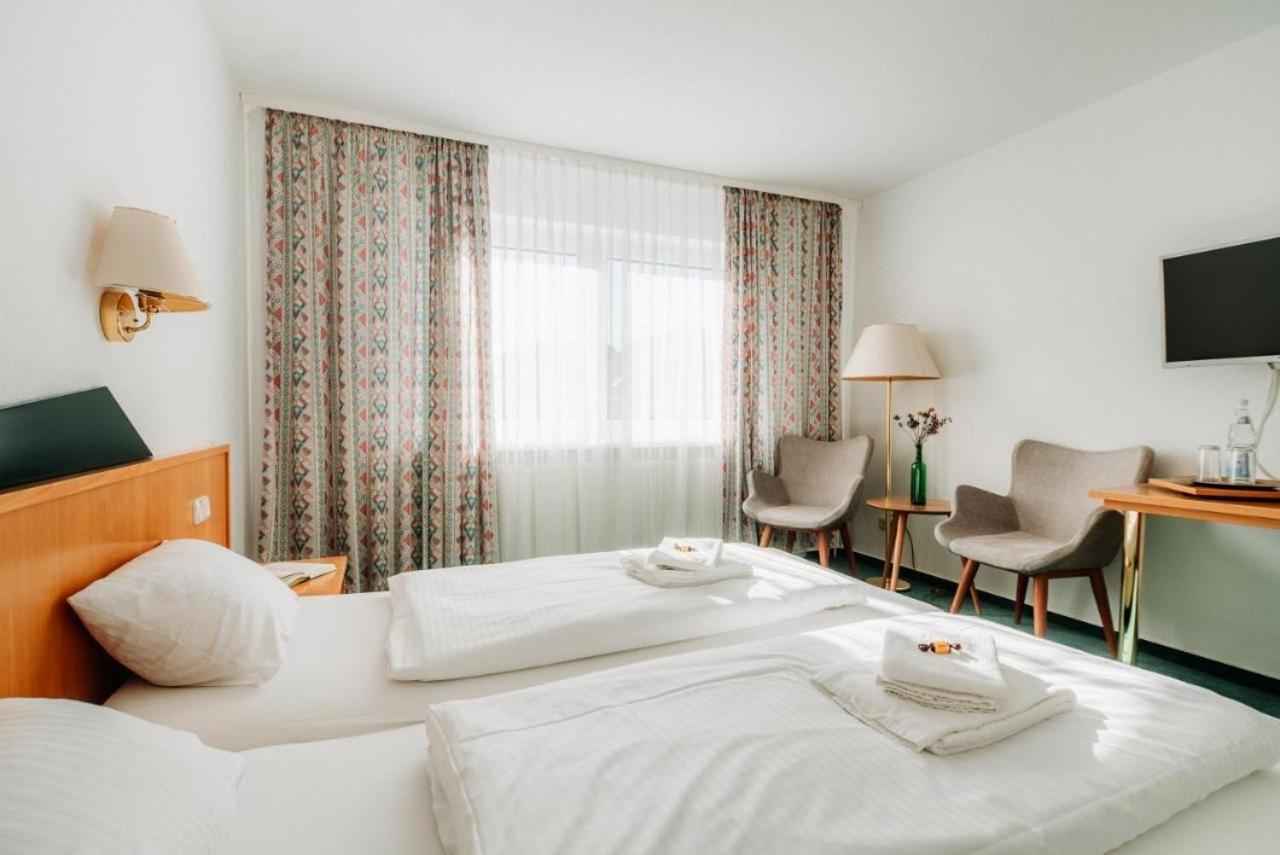 Hotel Zur Radau Бад-Гарцбург Екстер'єр фото